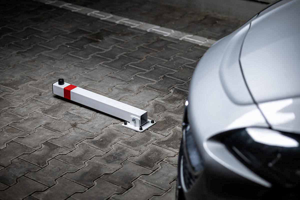 Blocator parcare cu cheie tip stâlp - 81.000